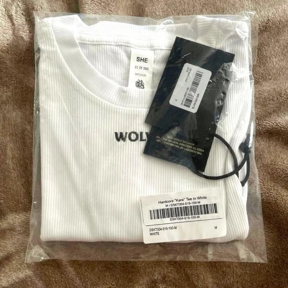 💥SOLD💥 Darc Sport Kara Ribbed Wolves Tee